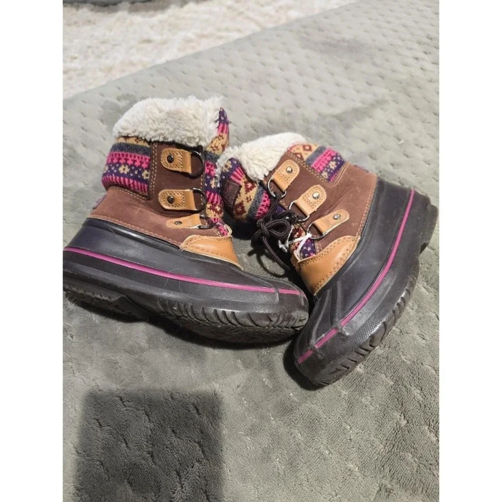 London Fog toddler lace up boots size 11 need laces‎